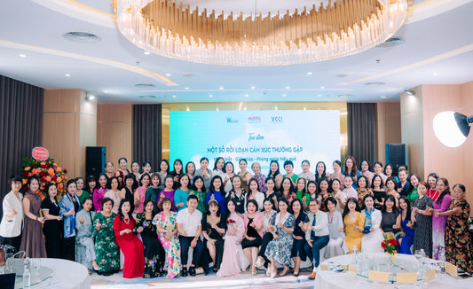 WeLead in collaboration with the VCCI Nghe An - Ha Tinh - Quang Binh, organized the seminar "Common Emotional Disorders - Recognition, Solutions, and Effective Prevention" in Vinh City, Nghe An, October 14th, 2024